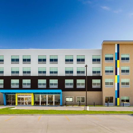 Tru By Hilton Oshkosh Exterior foto